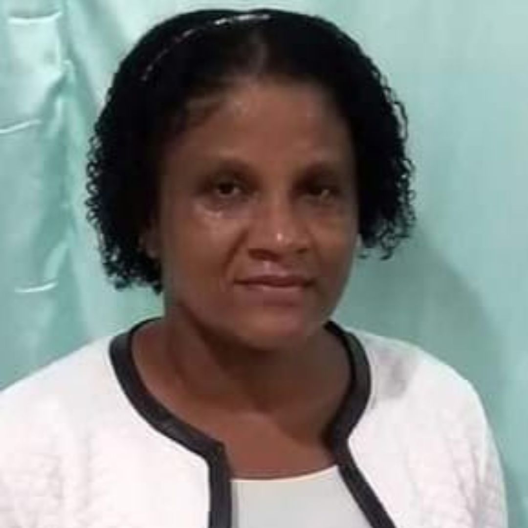 Miss. Simone Izabel da Silva Oliveira